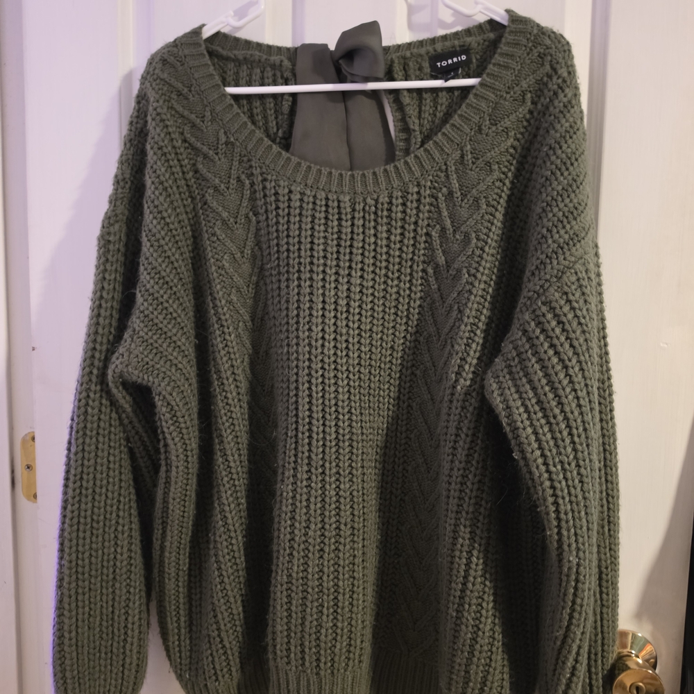 torrid olive green cable knit scoop neck sweater